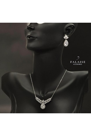 Zirkon Taşlı Damla Model Abiye Set Gümüş