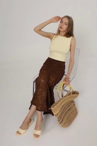 Bel Lastikli Dantel Etek - Kahve Kahve