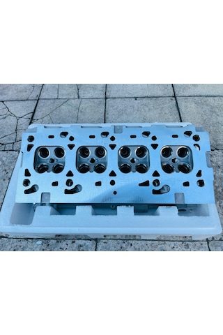 Ford Escort Silindir Kapağı 1.6 Zetec 16 Valf Clx 1995-2001