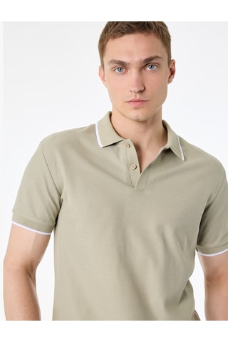 Koton Kısa Kollu Pamuklu Pike Kumaş Düğmeli Polo Yaka Slim Fit Tişört Haki 6sam10294mk