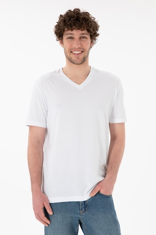 U.S. Polo Assn. Erkek Regular Fit V Yaka Beyaz Basic Tişört 50305858-VR013