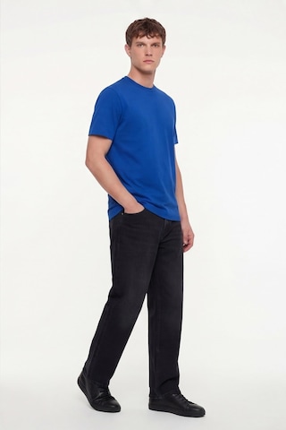 Sabri Özel Erkek Saks Mavi Normal Kesim Regular FitPamuk Dokuma Bisiklet Yaka Basic T-shirt