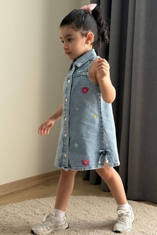 Boyboy Kidswear Kız Çocuk Çiçek Nakışlı Denim Elbise Mavi Kot Mavisi