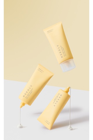 Needly Vita C Glow Tone Up Vitaminli Işıltı Veren Yüksek Korumalı Güneş Kremi SPF50+ 50 ML
