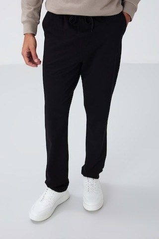 Tommy Life Siyah Bağcıklı Cepli Standart Kalıp Klasik Paça Erkek Eşofman Alt - 84682 Siyah