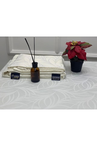 Nivemeshome 140x200 Krem Yaprak Desenli Leke Tutmaz Masa Örtüsü Krem