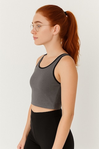 Tommy Life Antrasit Melanj Basic Sıfır Kol Dar Kalıp U Yaka Kadın Crop Top Atlet - 97162 Antrasit