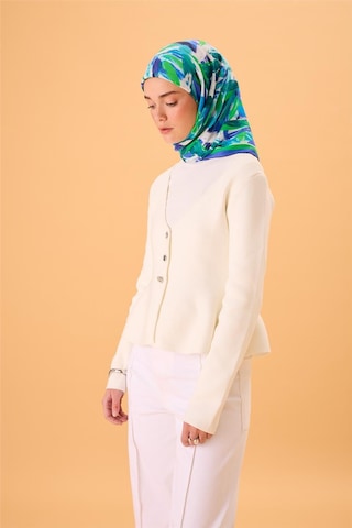 Silk Home Organik Pamuk İpek Eşarp Morcivert-lacivert-patina Yeşili-mavi-bebe Mavi Desenli Kaymaz Tok Duruşlu 90x90 Çok Renkli