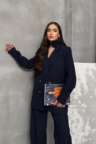 Msm Fashion Kadın İkili Blazer Ceket Pantolon Takım Aksesuar Ve Düğme Detaylı Bol Paça Lacivert