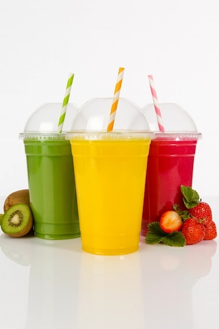 Kapaklı Pipetli Şeffaf Plastik Bardak Pet Kahve Limonata Milkshake Bardağı 50 Adet Şeffaf