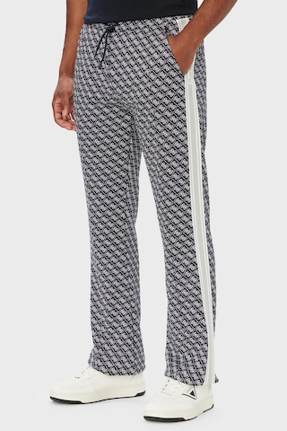 Guess Parimo 4g Logolu Regular Fit Normal Bel Düz Paça Pantolon Z5bb07k2042 Erkek Pantolon Z5bb07 K2042 Fbı2 Lacivert