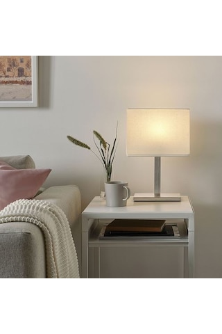 Masa Lambası-Kare Abajur 36 cm Nikelaj Kaplama-Beyaz Renk 8.6 W