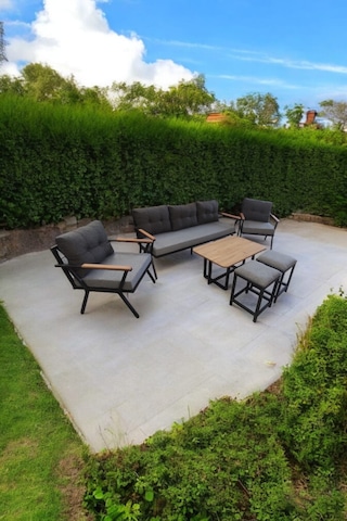 Pilocca Bahçe Balkon Mobilyası Gri Antrasit 3+1+1 Sehpa 2 Gri Puf Antrasit - Gri