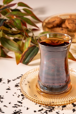 Mest Dmt 18 Parça 6 Kişilik Lüsterli Pasta Tabaklı Çay Bardağı Seti 132 Cc - Parlak Ve Zarif Füme