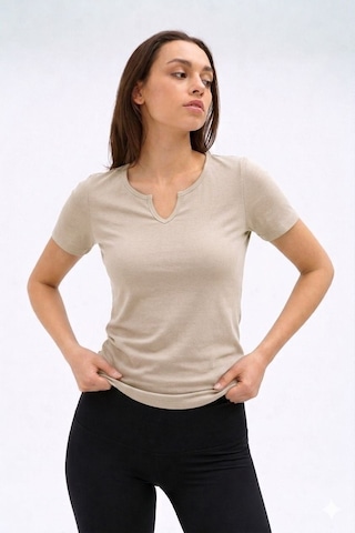 Normal People Irıs - Likralı Organik Pamuk Kumaştan Slimfit Kadın T-shirt Bej