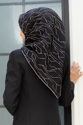 Vissona Siyah Krem Dijital Desen Tivil İpek Eşarp 6246-01-03
