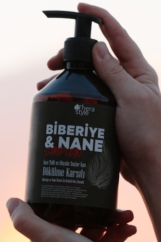 Thera Style Biberiye & Nane Saç Dökülmesine Karşı Güçlendirici Şampuan 500 ML