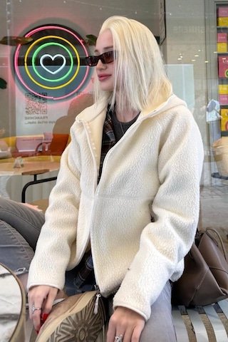 Bej Fermuarlı Kapüşonlu Polar Kadın Ceket Mg2569 Bej
