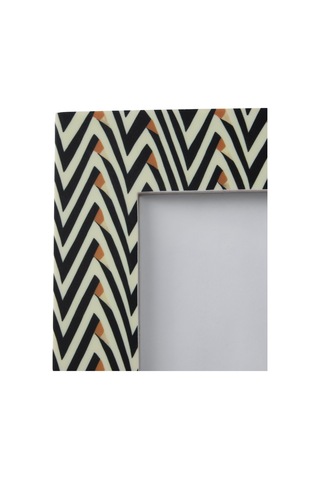 Yargıcı Çizgi Desenli Dikdörtgen Çerçeve 16x21 Cm 26knha1041m St