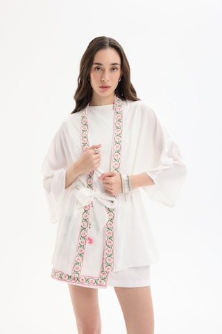Quzu 25yckt00599 Kadın Nakış Detaylı Kimono Ceket Ekru