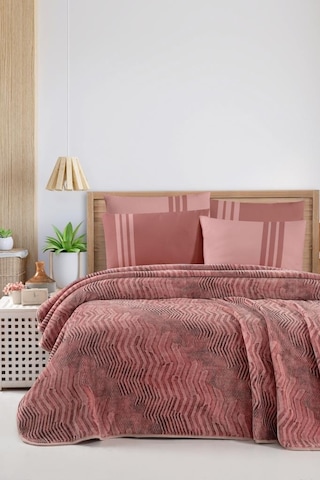 İspanyol Battaniyeli Krep Nevresim Takımı Pudra