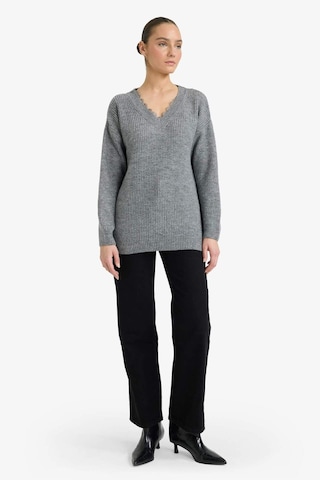 Defacto Oversize Geniş Kalıp V Yaka Triko Kazak G6653ax25wngr156 Gri-gr156
