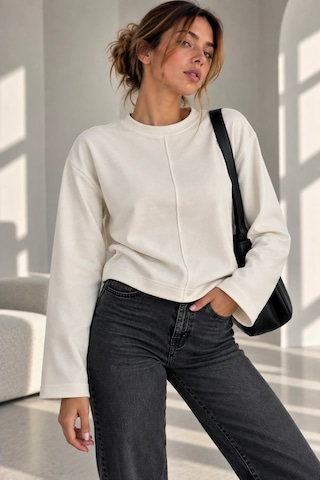 Bb Butik Basic Ön Dikiş Detaylı Basic Sweatshirt Günlük Rahat Kesim My3535 Ekru