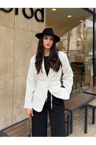 Laluvia Beyaz Bağcıklı Ceket - 9702 Beyaz
