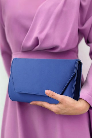 Erkan Saçmacı Lacivert Saten Zincir Askılı Manyetik Kapaklı İç Cepli Zarif Abiye El Çantası Lacivert