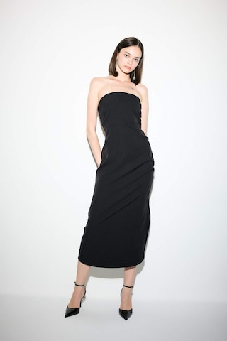 DeFacto Bodycon Straplez Siyah Midi Abiye Elbise D0985AX24SMBK81