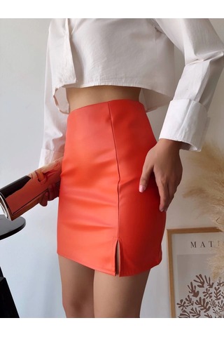 Tek Yırtmaçlı Arkadan Fermuarlı Deri Etek Turuncu S24475 Turuncu