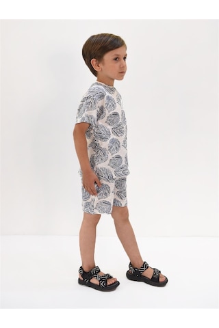 Luess Erkek Çocuk Yaprak Desenli Tshirt Şort Takım Beyaz - Mavi