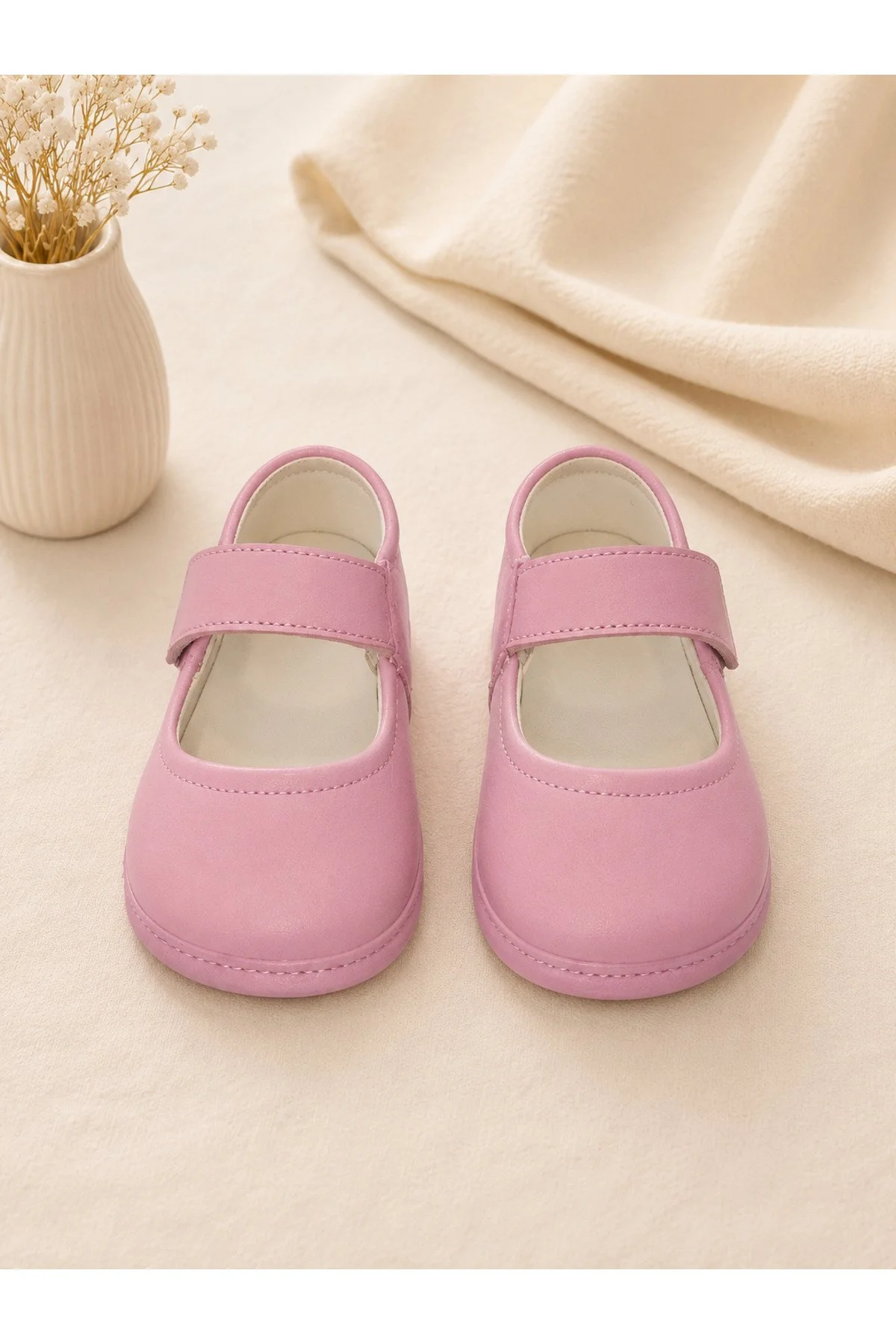 My Baby Kumsal % 100 Deri Bebe Patik & Ayakkabı Taban Ve İç Astar Tamamen Deriden Üretilmiştir. Pudra Pembe