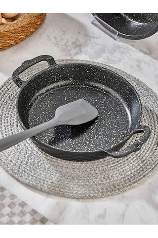 Crystal Döküm Granit 22 Cm Yapışmaz Taban Yumurta,omlet,sucuk Sahan Siyah Gümüş