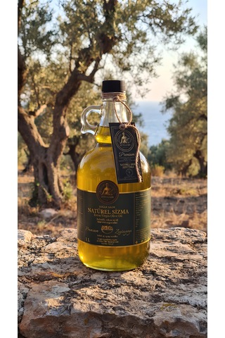 Zeyrazade Soğuk Sıkım Natürel Sızma Zeytinyağı 500 Ml Salata Ve Son Dokunuş Gurme İçin Uygundur.
