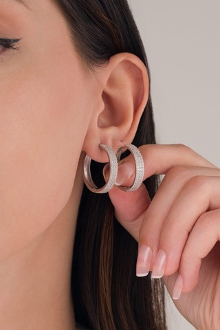 925 Ayar Gümüş 20 Mm Beyaz Zirkon Taşlı Halka Küpe
