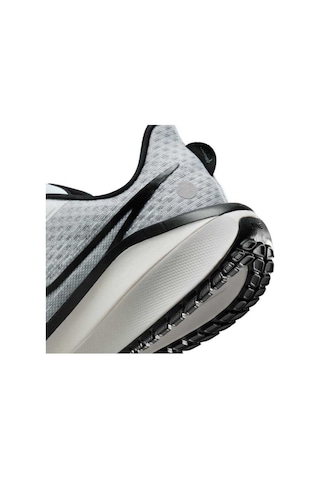Nike Vomero 17 Kadın Koşu Ayakkabısı Gri