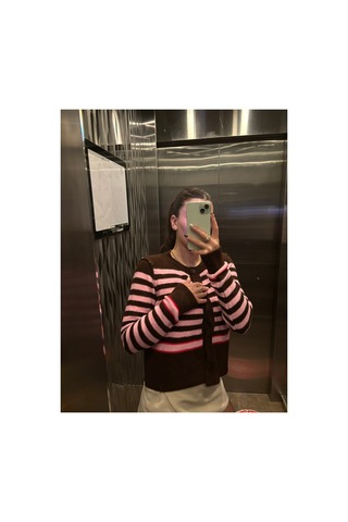 Genel Markalar Kadın Kahverengi Pembe Çizgili Düğmeli Triko Hırka Bisiklet Yaka Uzun Kollu Kahverengi Pembe Kahverengi 923267547 Kahverengi