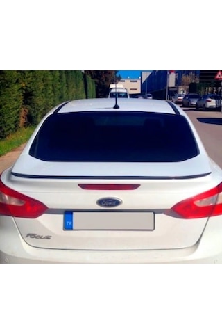 Ford Focus Bagaj Üstü Spoiler Bagaj Çıtası Spoyler Parlak Siyah