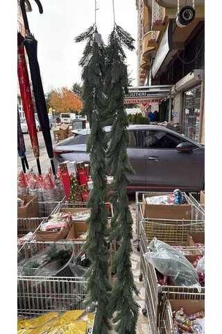Yılbaşı Dekor Süsleri Yeşil Çam Dalı Garland Yılbaşı Ağacı Süsü 240 Cm, 100 Dal Diğer