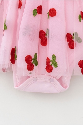Beniizle Kiraz Detaylı Tüllü Çıtçıtlı Zıbın Elbise %100 Pamuk Pembe