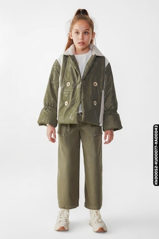 Xo Kids Kız Çocuk Büyük Yakalı Düğmeli Şişmeli Style Mont 8-14 Yaş 35352 Haki