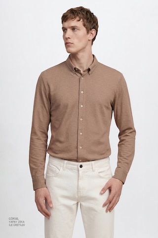 AC&Co / Altınyıldız Classics Erkek Vızon Pamuklu Tailored Slim Fit Dar Kesim Düğmeli Yaka Örme Gömlek Vizon