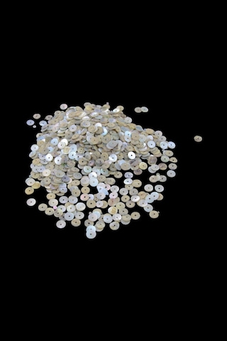 8 Mm Ortadan Delikli Janjan Düğme 25 Adet