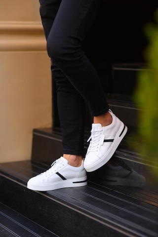 Serhat Özköroğlu-beyaz Erkek Sneakers Beyaz Beyaz