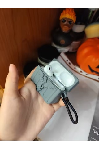 Apple Uyumlu AirPods Pro 3 2025 Kulaklık Melek Figürlü Silikon Kılıf + Kanca Koyu Gri