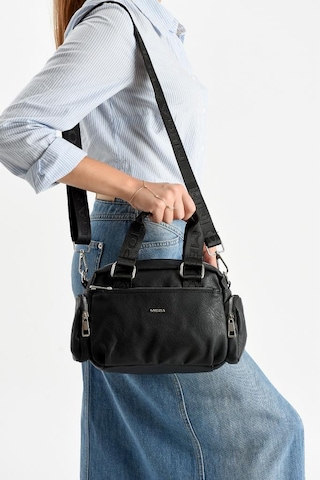 Suni Deri Kadın Omuz Çantası 25 17 Cm Çapraz Askılı Postacı Çanta Mega Bag Vegan Deri Kol Çantası Siyah