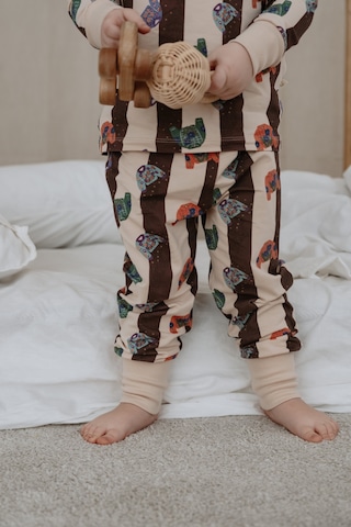 Kazak Baskılı Color Shapes Çocuk Pijama Seti Bej