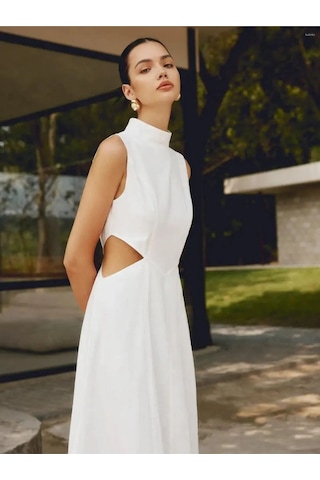 Fashion Cocktail Minik Boyun Detay Pencereli Bel Kolsuz Dizaltı Midi Sahil Yazlık Viskon Elbise Bej