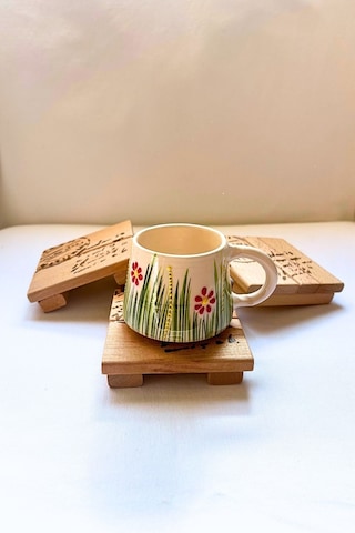 4 Lü Ham 1. Sınıf Masif Ahşap El Yapımı Mektup Desenli Bardak Alt Kahverengi